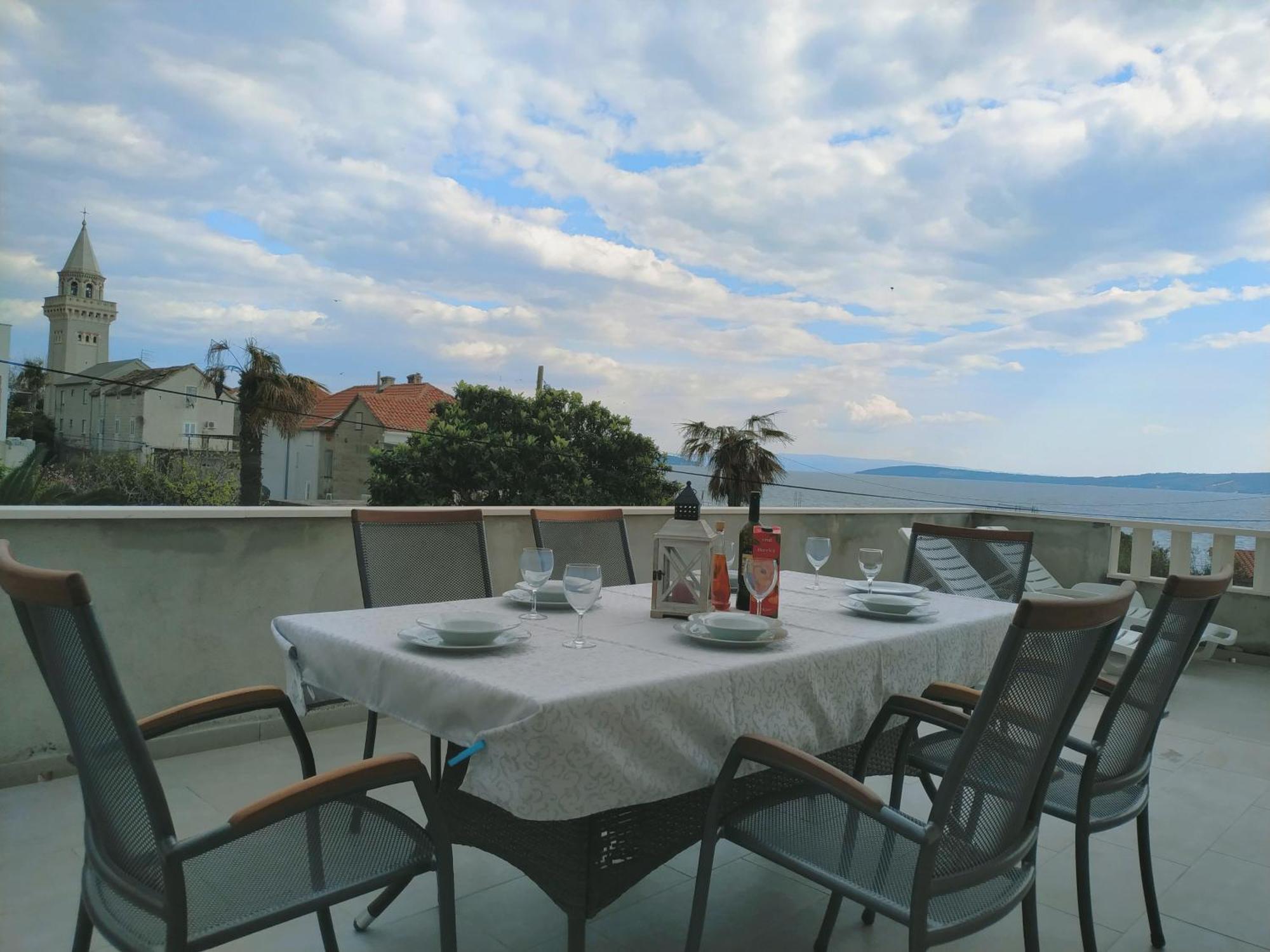 Perivoj Appartement Kaštela Buitenkant foto